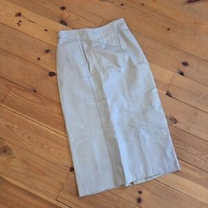 Suzelle Light Gray Pencil Skirt